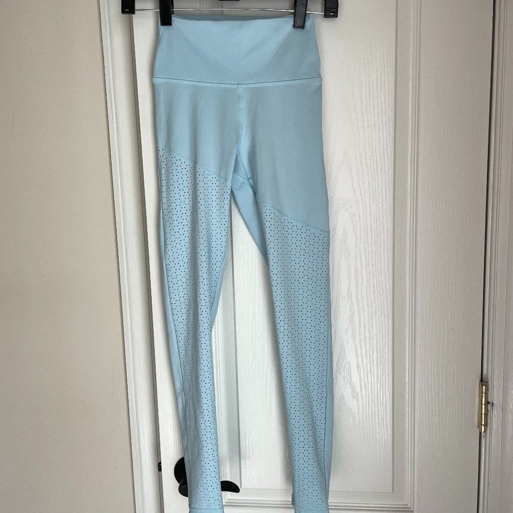 BuffBunny Collection Leggings. Size Small